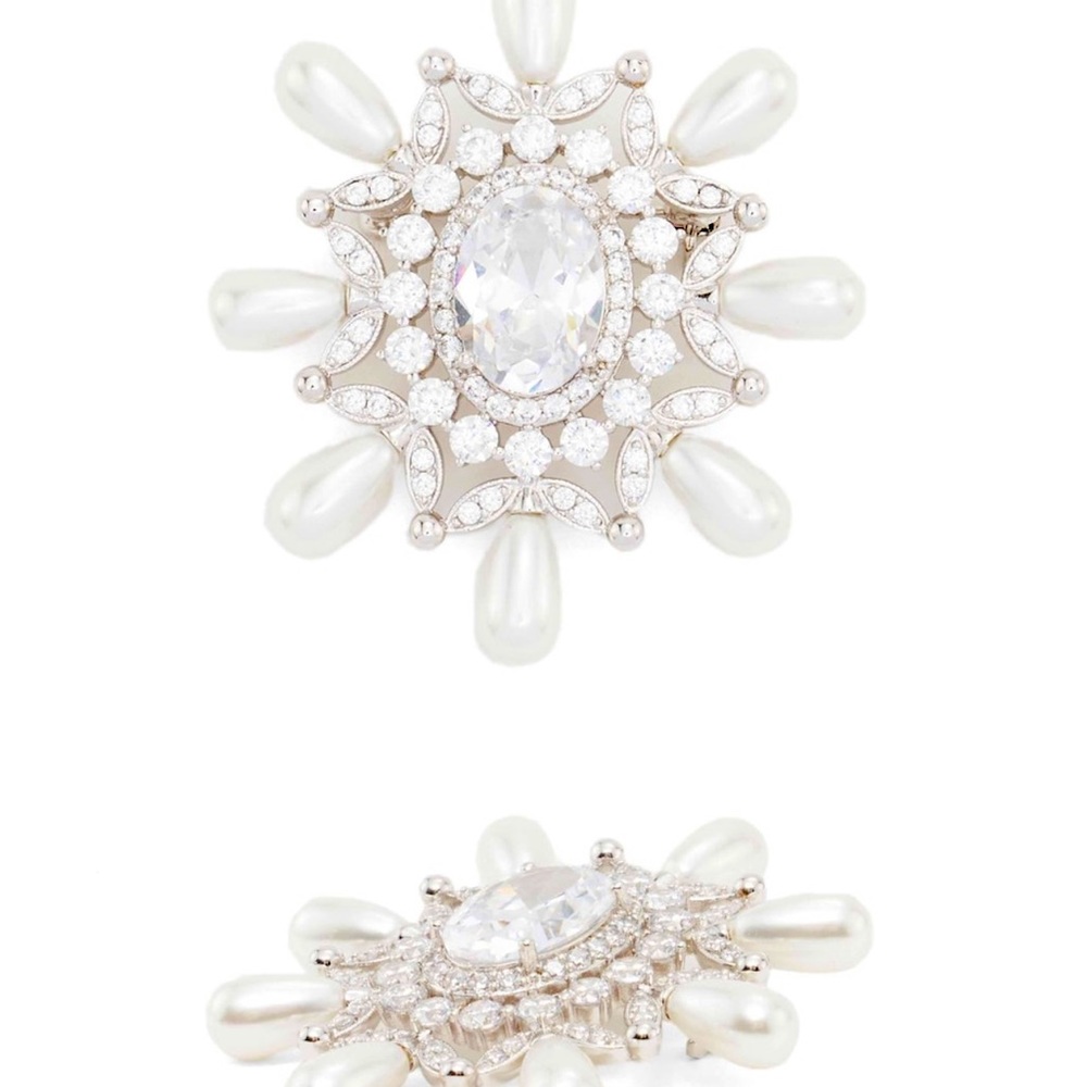 New Palmero Brooch